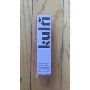 Kulfi Main Match Concealer Misty Maple‎ 010 Neutral Beige, Medium Coverage